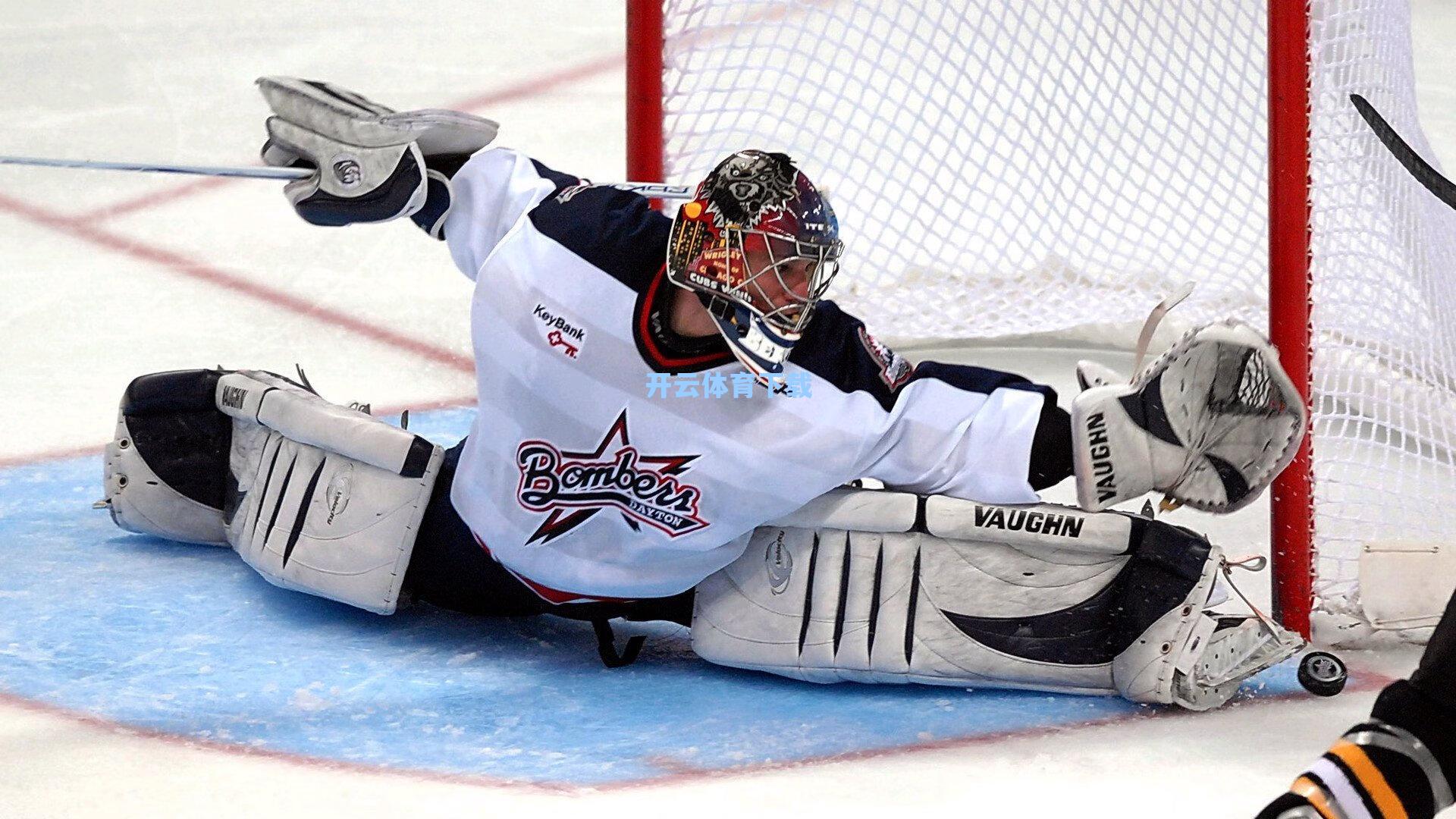 14小时舟车劳顿辗转深夜绿皮火车 深圳队人在囧途仍拼下关键胜利