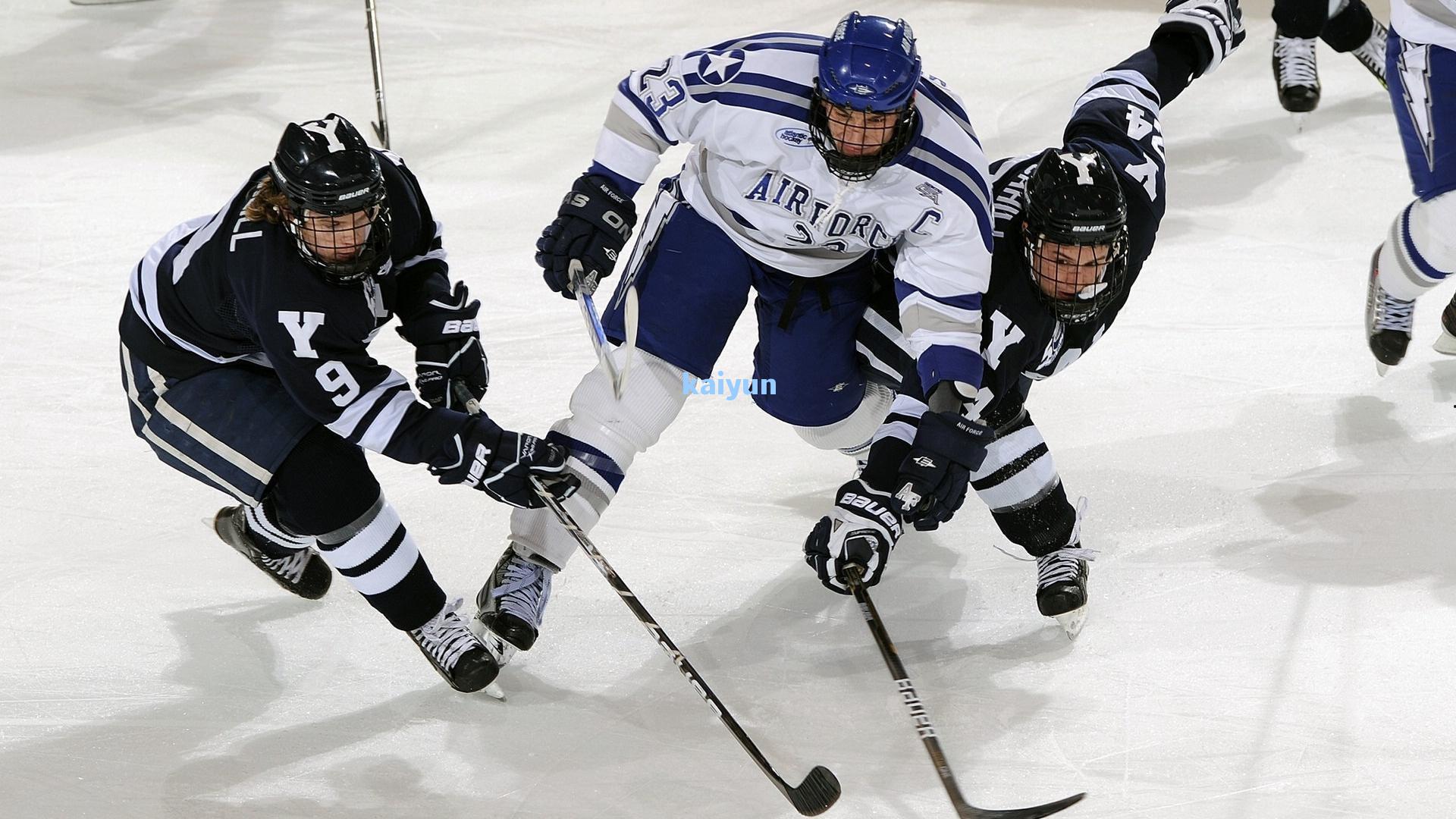 世体曝巴萨马竞竞逐塞内西，阿根廷铁卫或成西甲夏窗焦点